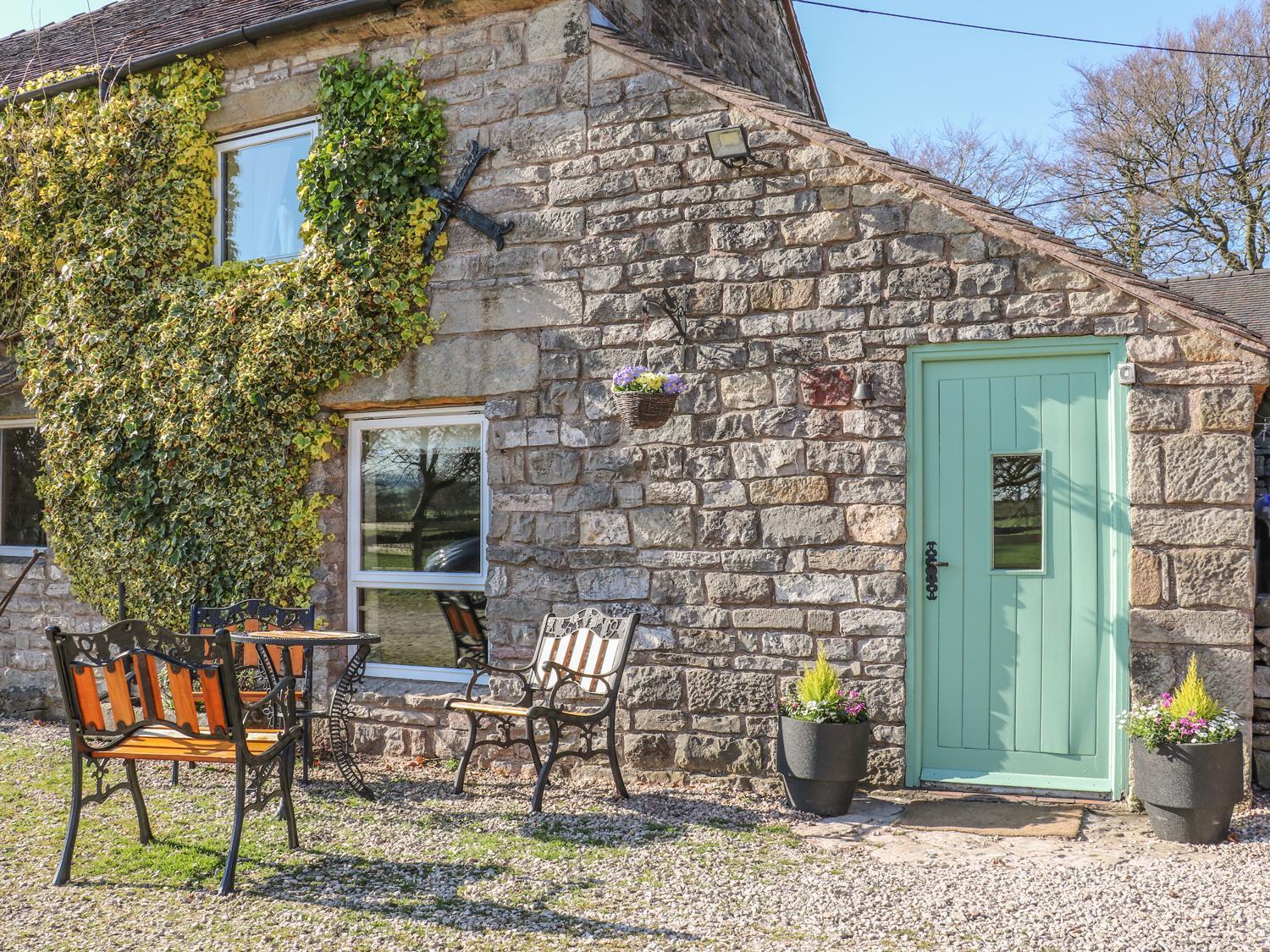 The Cottage Calton Экстерьер фото
